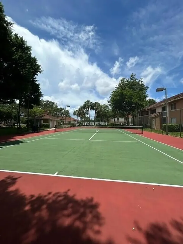 786 NW 92nd Avenue Plantation FL 33324