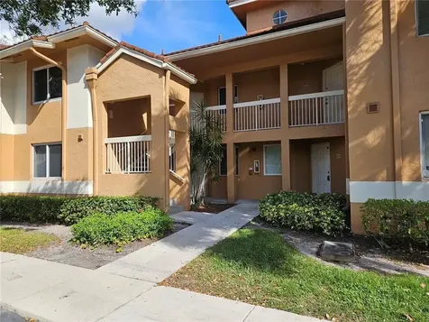 786 NW 92nd Avenue Plantation FL 33324