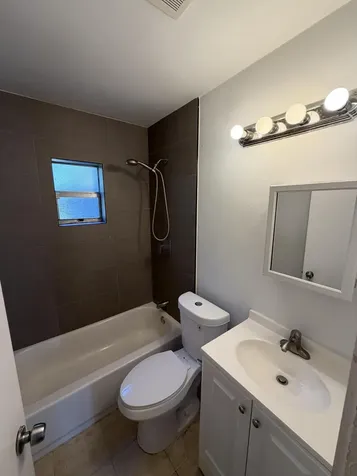 4927 SW 44th Terrace Dania Beach FL 33314