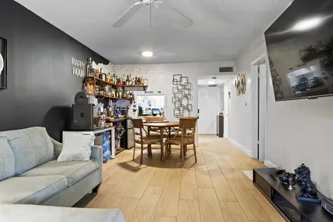 899 SE 2nd Avenue Deerfield Beach FL 33441