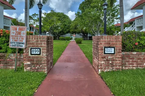 899 SE 2nd Avenue Deerfield Beach FL 33441