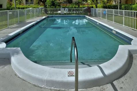 899 SE 2nd Avenue Deerfield Beach FL 33441