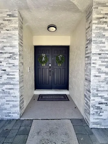 325 Knotty Wood Lane Wellington FL 33414