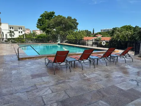 1000 Spanish River Road Boca Raton FL 33432