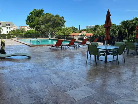 1000 Spanish River Road Boca Raton FL 33432