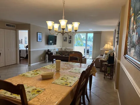 1000 Spanish River Road Boca Raton FL 33432