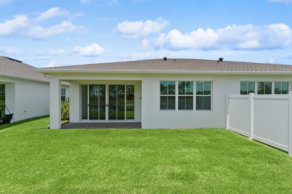 6172 NW Tuckaway Avenue Port St Lucie FL 34987