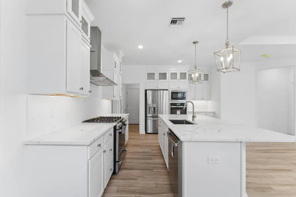 6172 NW Tuckaway Avenue Port St Lucie FL 34987