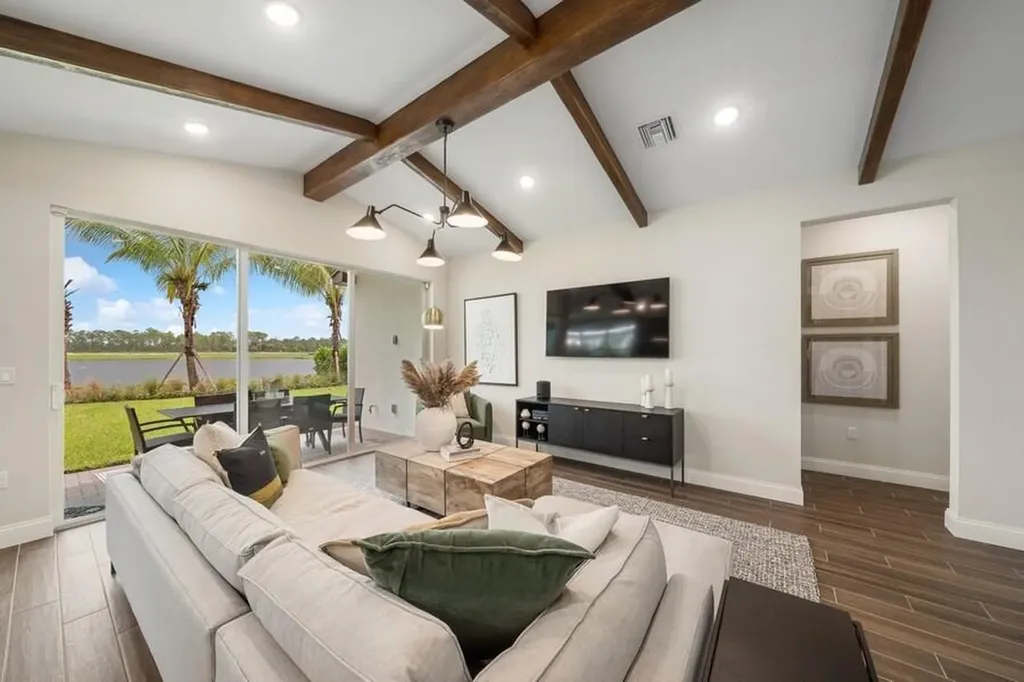10064 NW Field Flower Trail Port St Lucie FL 34987