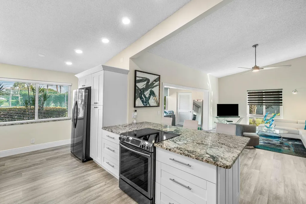 732 Lago Road Delray Beach FL 33445