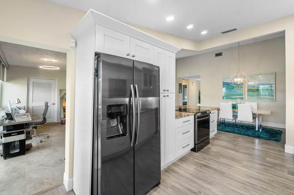 732 Lago Road Delray Beach FL 33445