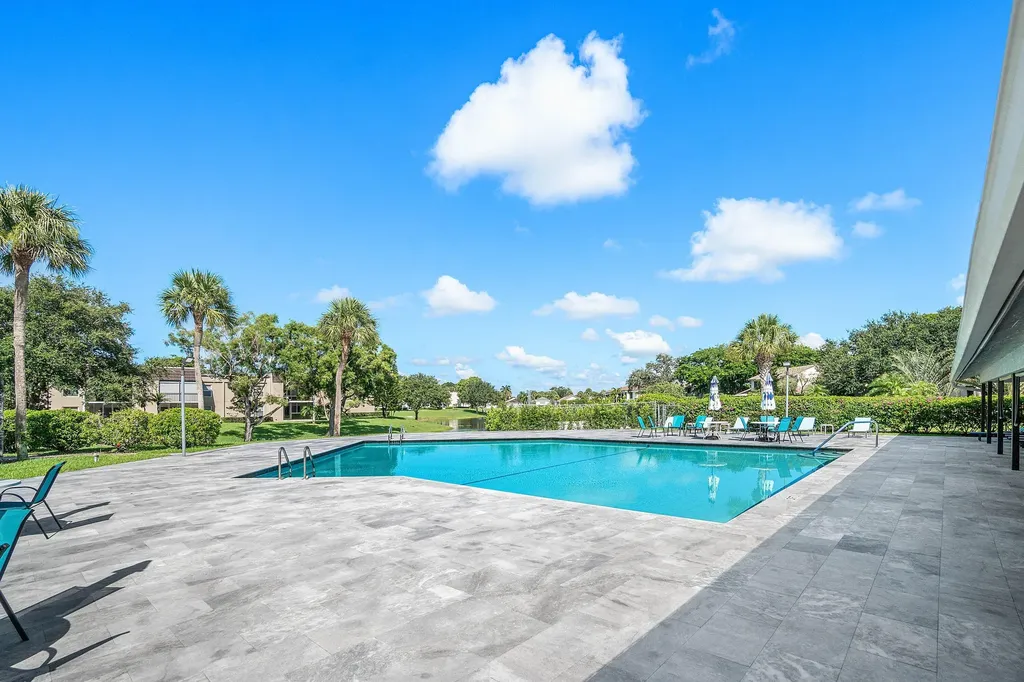 732 Lago Road Delray Beach FL 33445