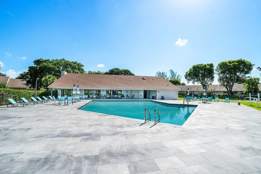 732 Lago Road Delray Beach FL 33445