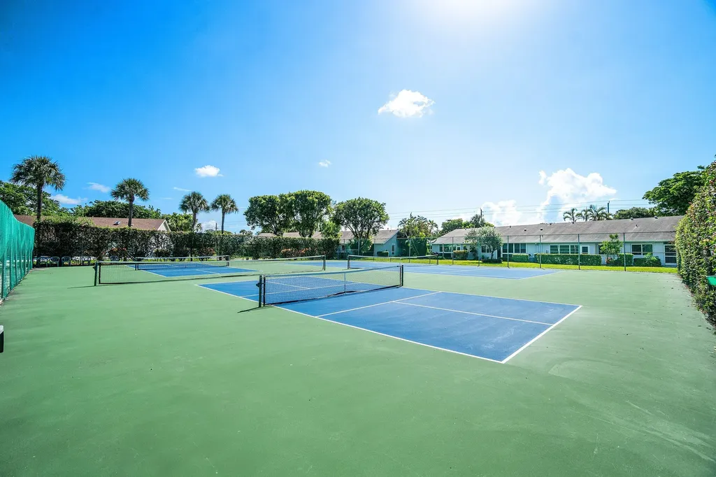 732 Lago Road Delray Beach FL 33445