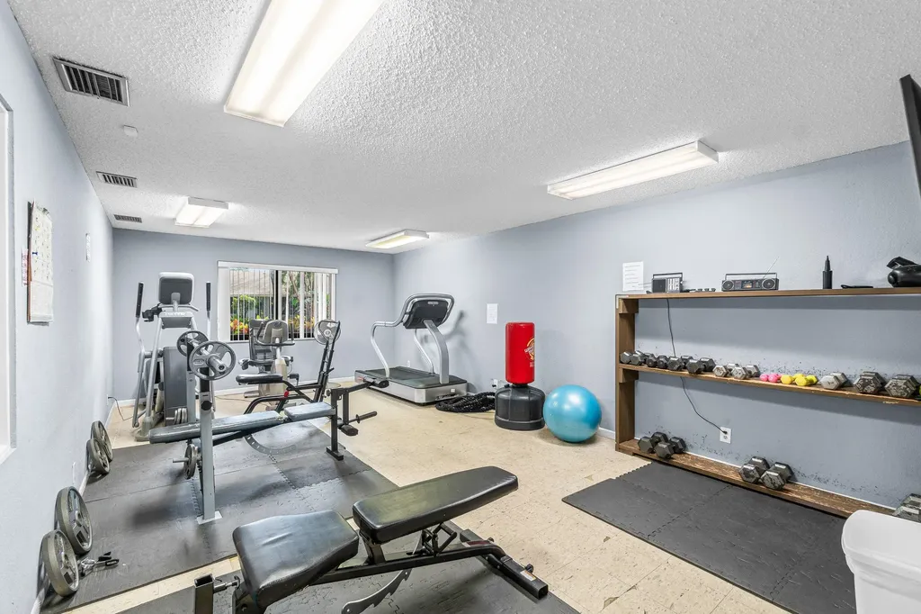 732 Lago Road Delray Beach FL 33445