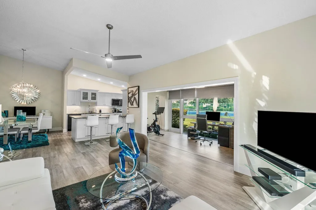 732 Lago Road Delray Beach FL 33445