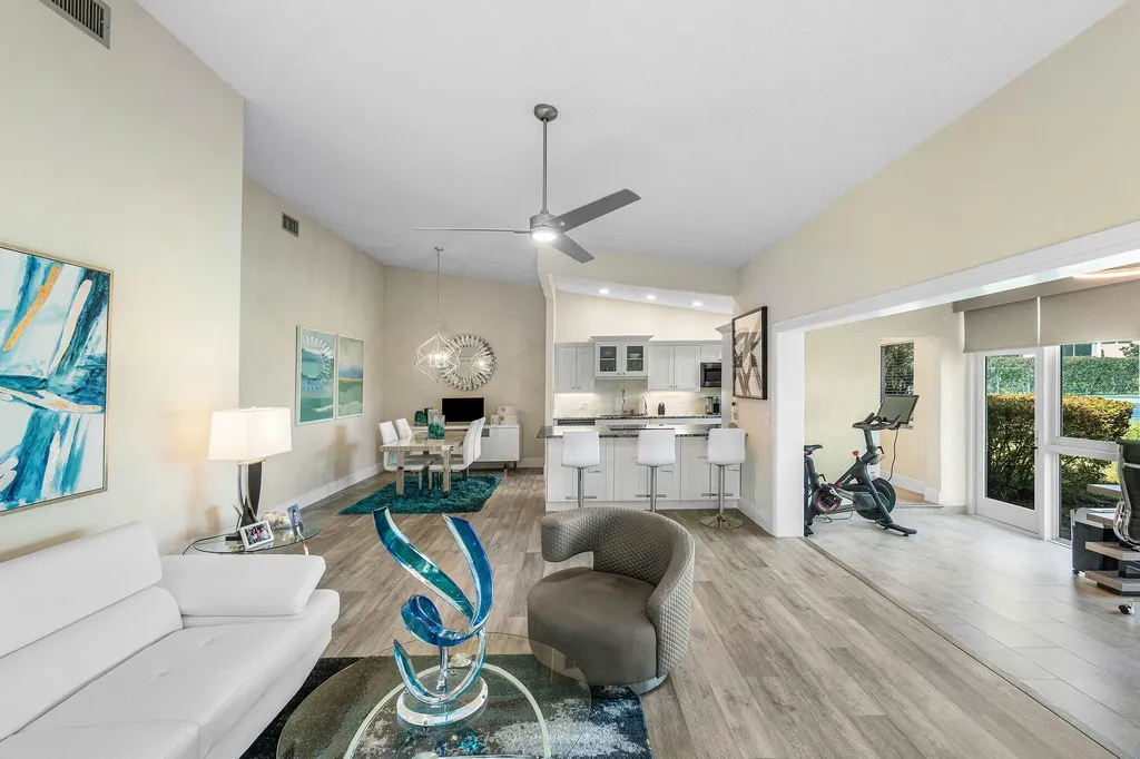 732 Lago Road Delray Beach FL 33445