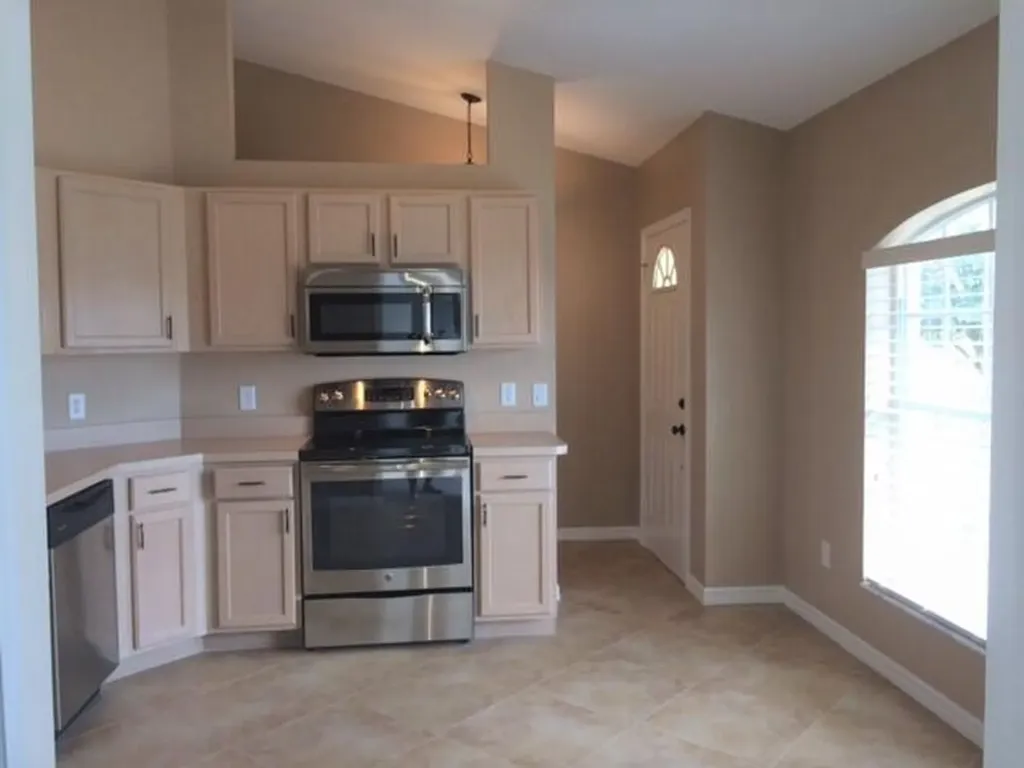 3832 SW Hale Street Port St Lucie FL 34953