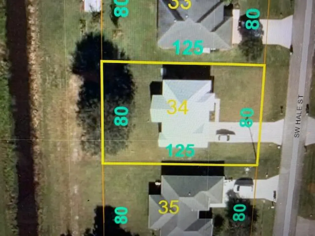 3832 SW Hale Street Port St Lucie FL 34953