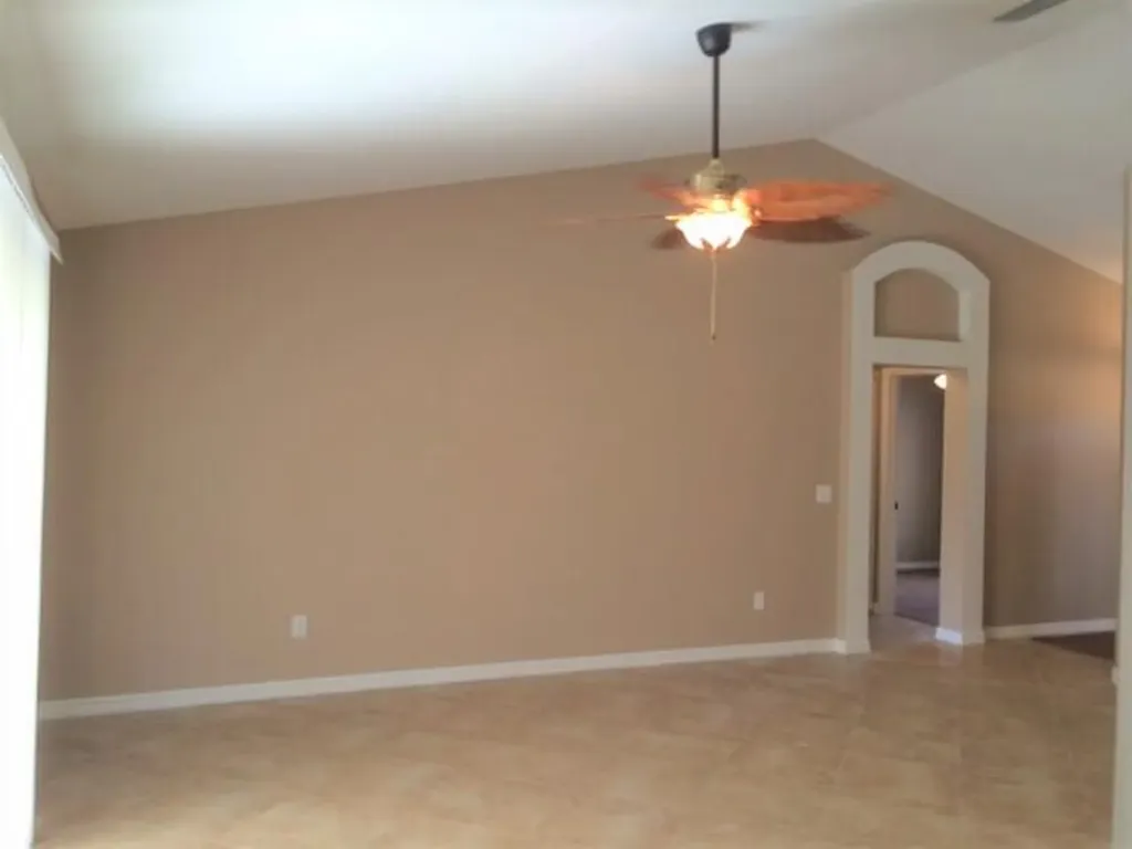 3832 SW Hale Street Port St Lucie FL 34953