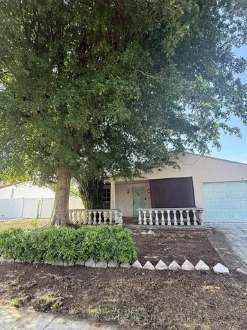 10685 Bobbie Lane Royal Palm Beach FL 33411