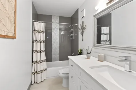 18 Amherst Court Royal Palm Beach FL 33411