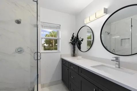 18 Amherst Court Royal Palm Beach FL 33411
