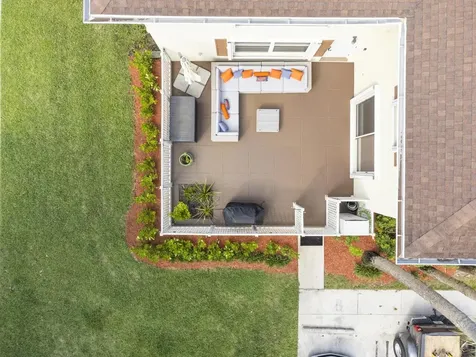 18 Amherst Court Royal Palm Beach FL 33411