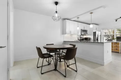 18 Amherst Court Royal Palm Beach FL 33411
