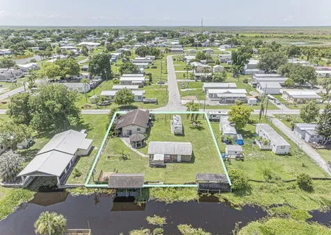 1040 Lissie Lane Okeechobee FL 34974
