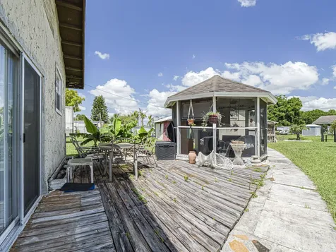 1040 Lissie Lane Okeechobee FL 34974