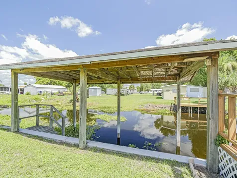 1040 Lissie Lane Okeechobee FL 34974