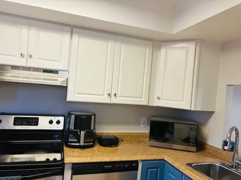 118 Royal Park Drive Oakland Park FL 33309