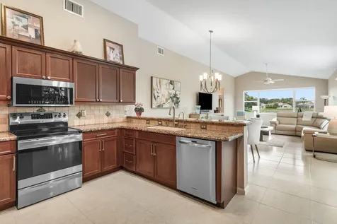 7350 NW 68 Avenue Parkland FL 33067