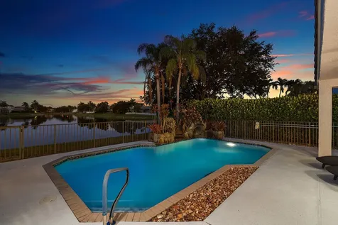 7350 NW 68 Avenue Parkland FL 33067