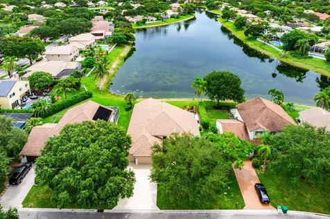 7350 NW 68 Avenue Parkland FL 33067
