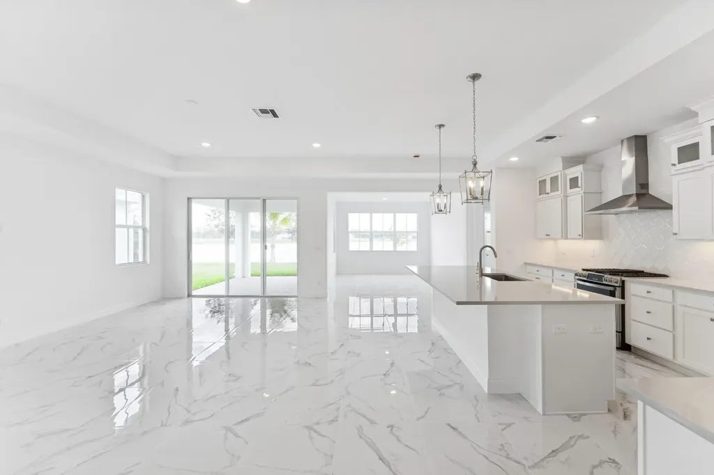 10072 NW Field Flower Trail Port St Lucie FL 34987