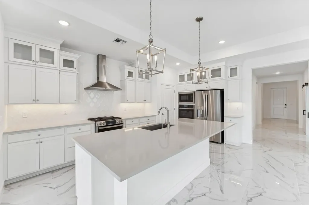 10072 NW Field Flower Trail Port St Lucie FL 34987