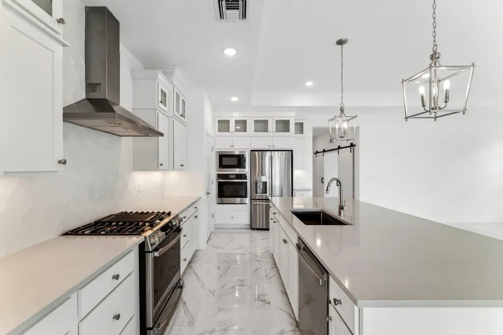 10072 NW Field Flower Trail Port St Lucie FL 34987