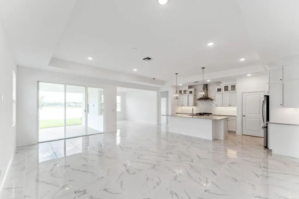 10072 NW Field Flower Trail Port St Lucie FL 34987
