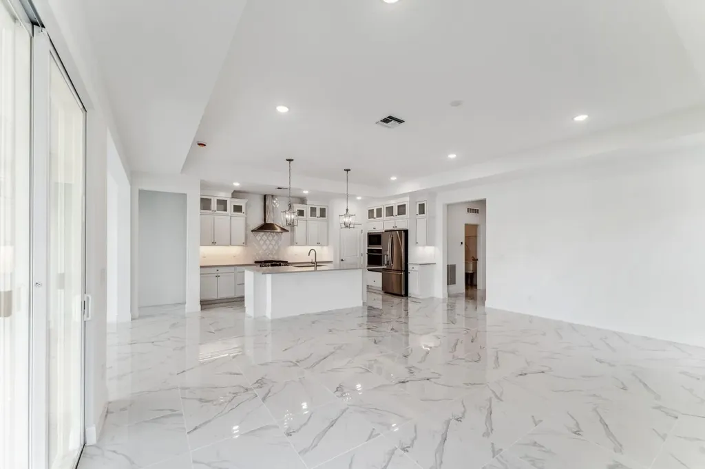 10072 NW Field Flower Trail Port St Lucie FL 34987