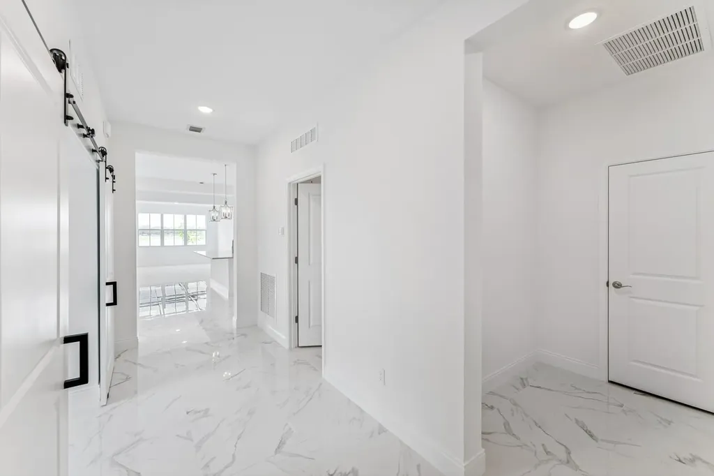 10072 NW Field Flower Trail Port St Lucie FL 34987