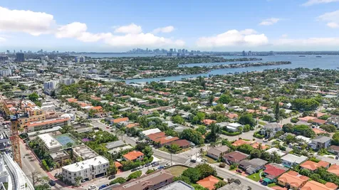 8956 Collins Avenue Surfside FL 33154