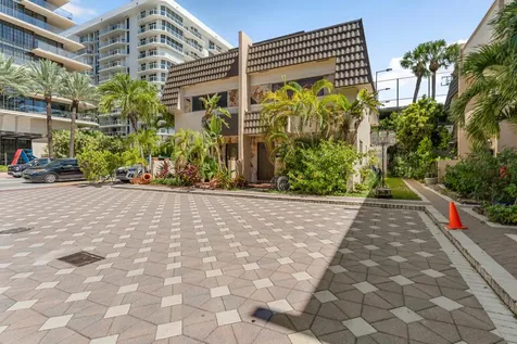 8956 Collins Avenue Surfside FL 33154