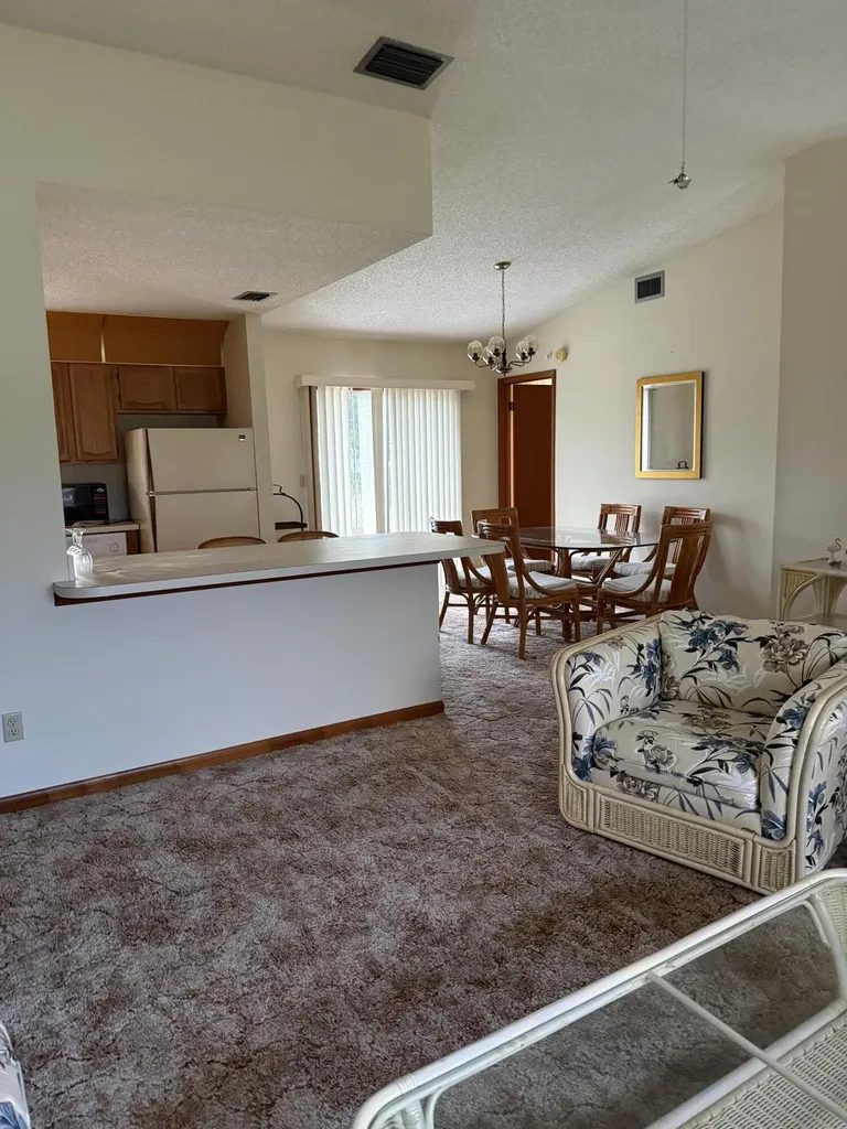 529 SW Violet Avenue Port St Lucie FL 34983