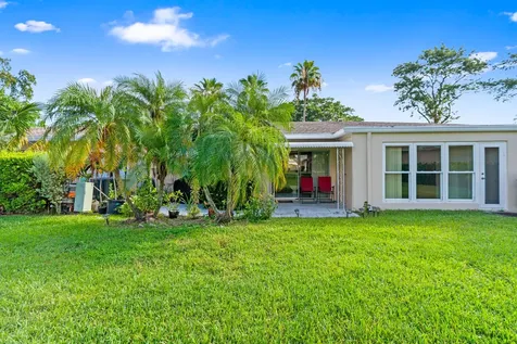8666 Bella Vista Drive Boca Raton FL 33433