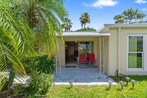 8666 Bella Vista Drive Boca Raton FL 33433