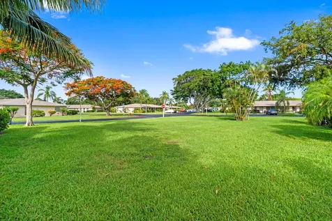 8666 Bella Vista Drive Boca Raton FL 33433