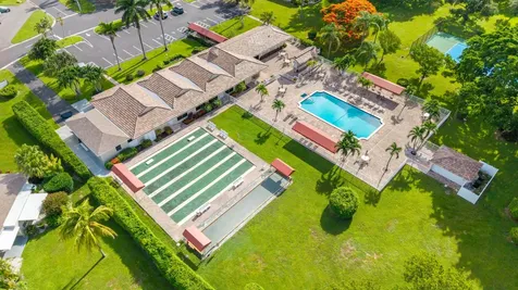 8666 Bella Vista Drive Boca Raton FL 33433