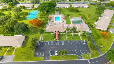 8666 Bella Vista Drive Boca Raton FL 33433